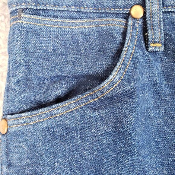 Wrangler Jeans Leather Patch 11” High Rise Boot Cut Womens Medium Wash - Picture 6 of 8